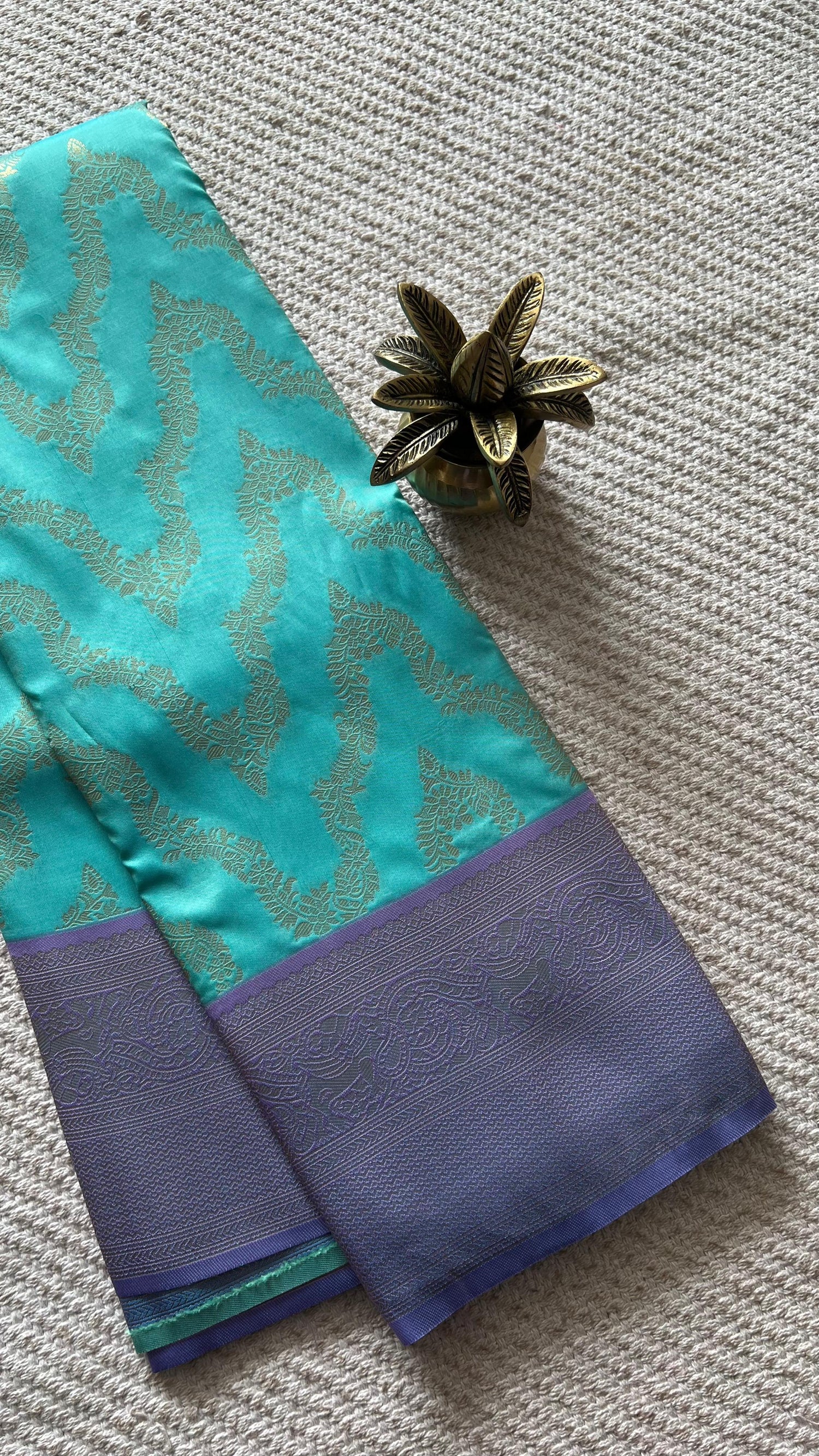 SUV4007-SKYBLUE WITH LAVENDER