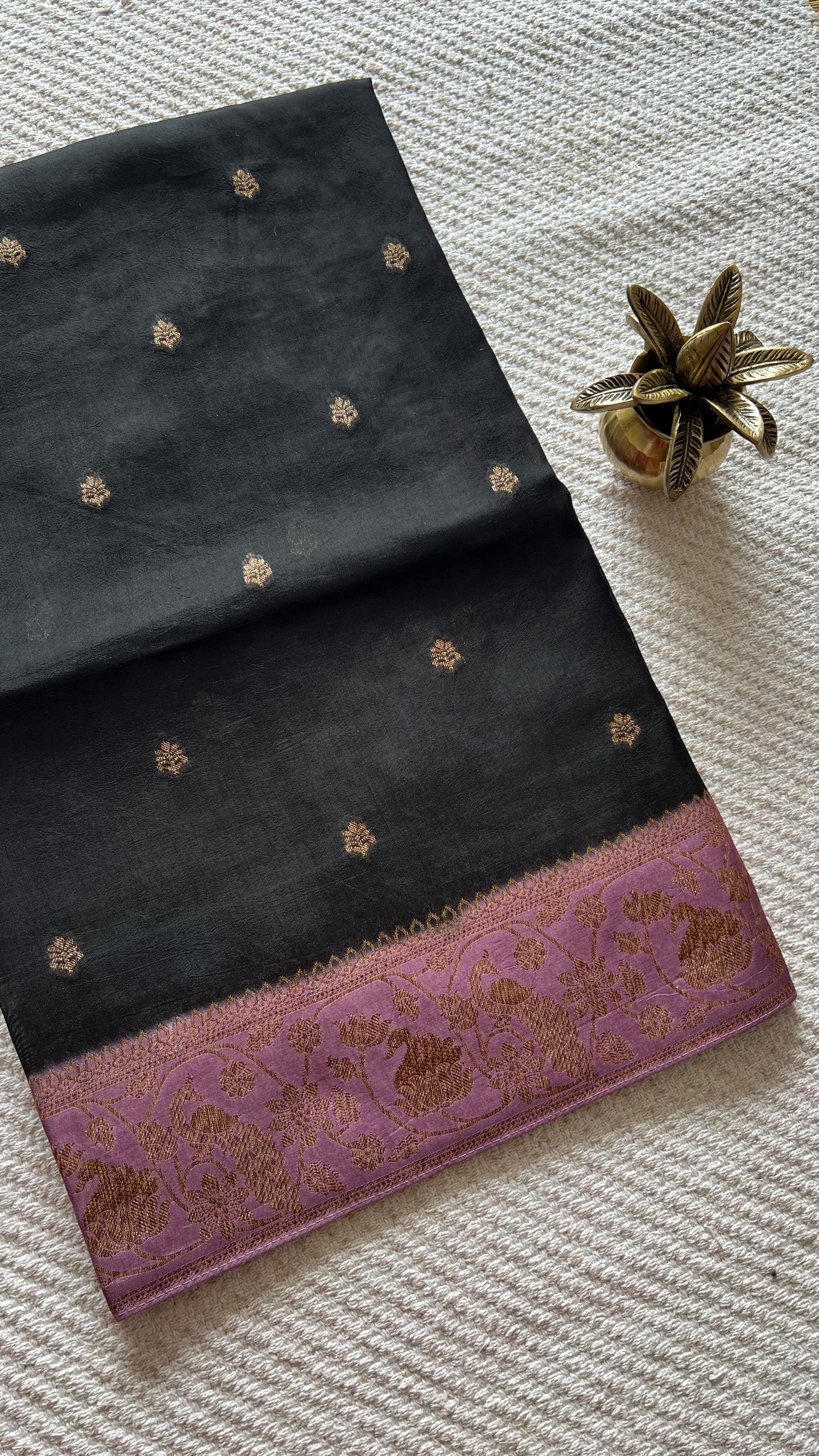 SUV4042-BLACK WITH LAVENDER