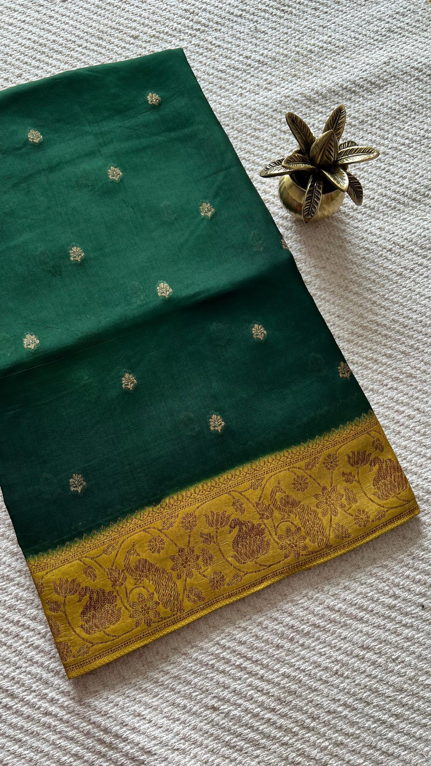 SUV4042-BOTTLEGREEN WITH MINTYELLOW