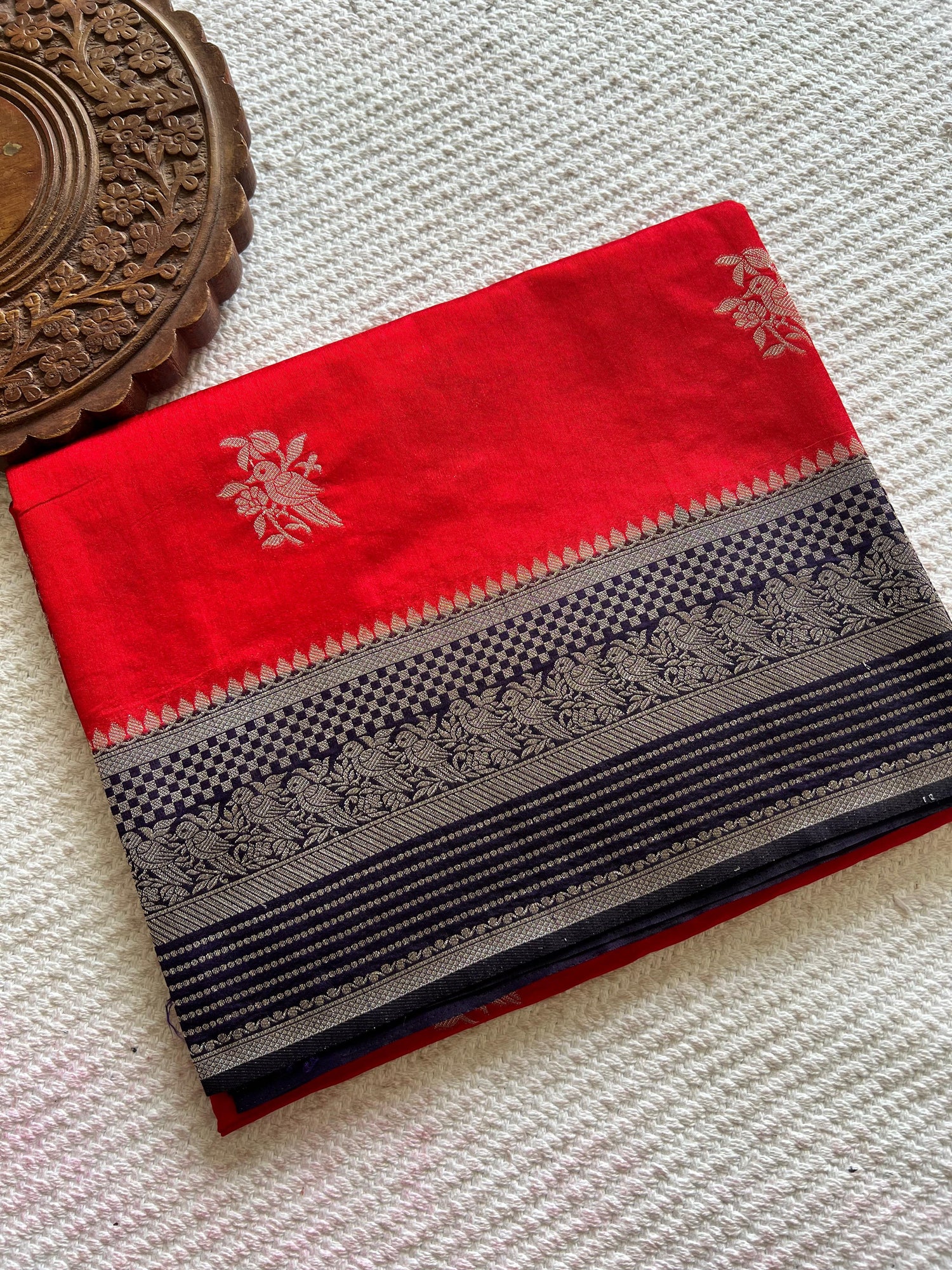 SUV3793-RED WITH NAVYBLUE