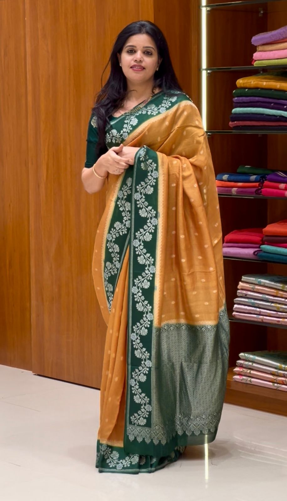 SUV3821-MUSTARD WITH BOTTLEGREEN