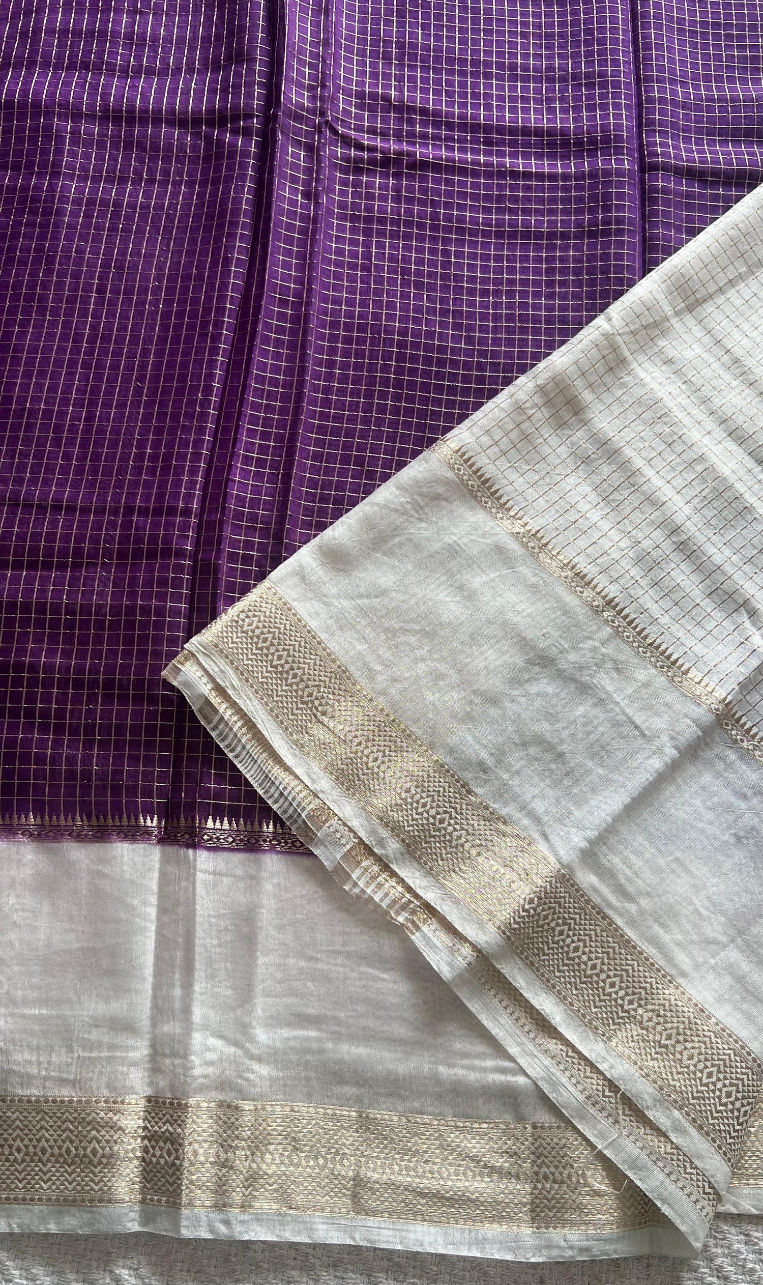 SUV3854-PURPLE WITH WHITE