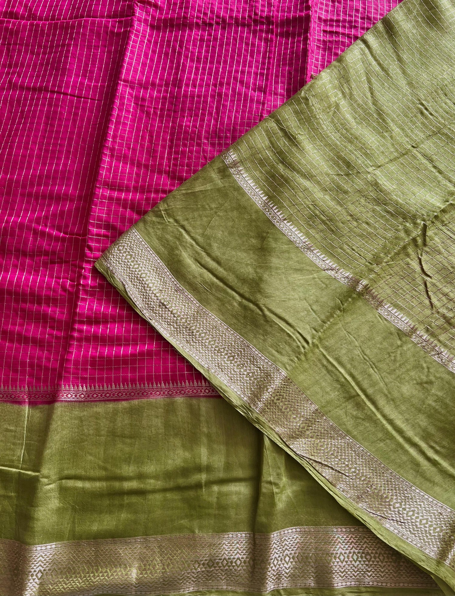 SUV3854-PINK WITH GREEN