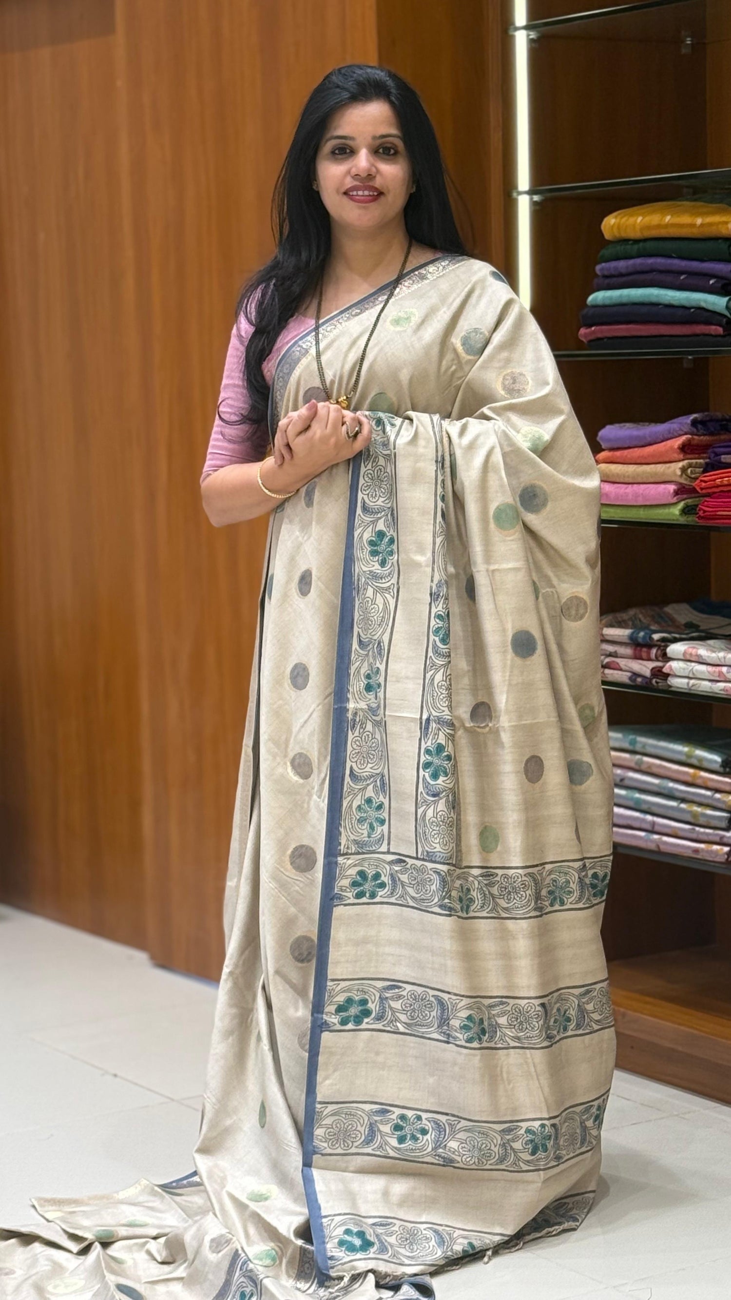 SUV3761-CHICKU WITH BLUE