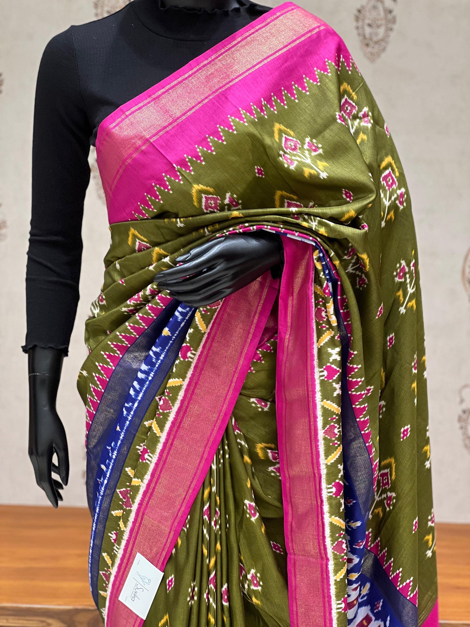 SUV3890-GREEN WITH PINK