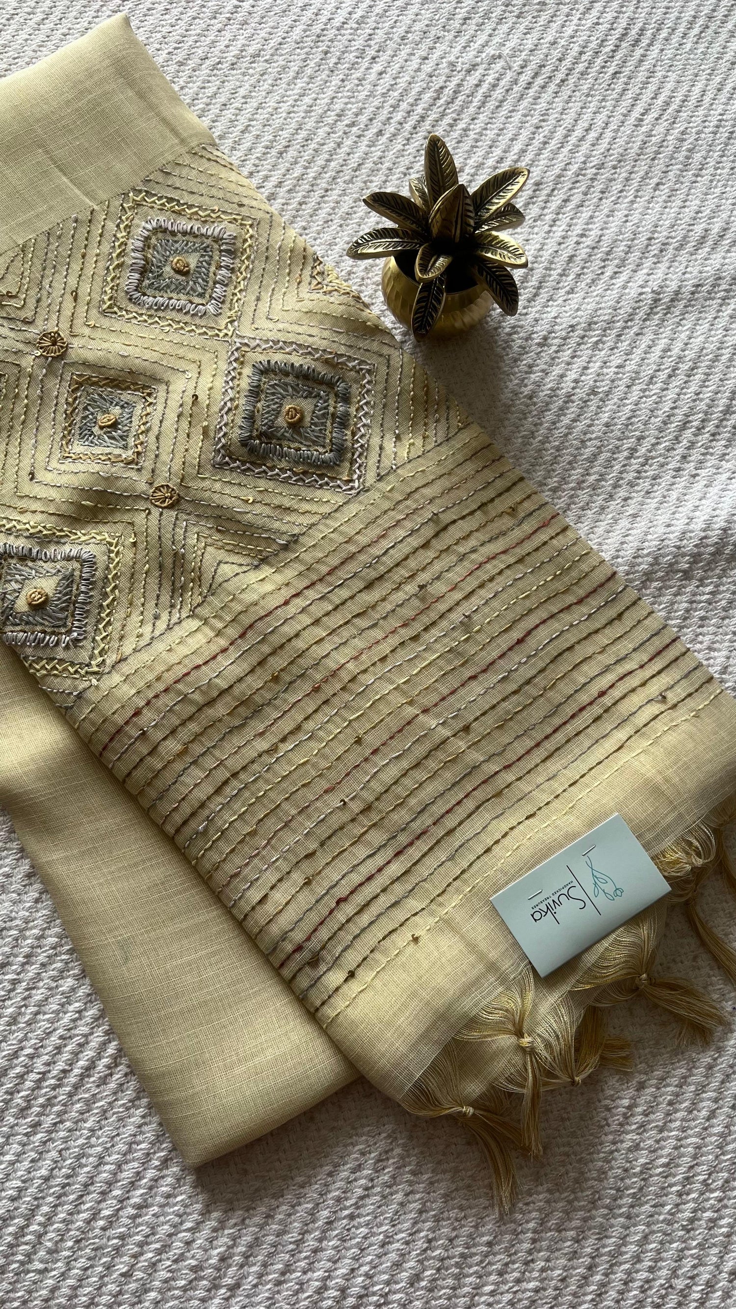 SUV3863-OFFWHITE WITH BLUE