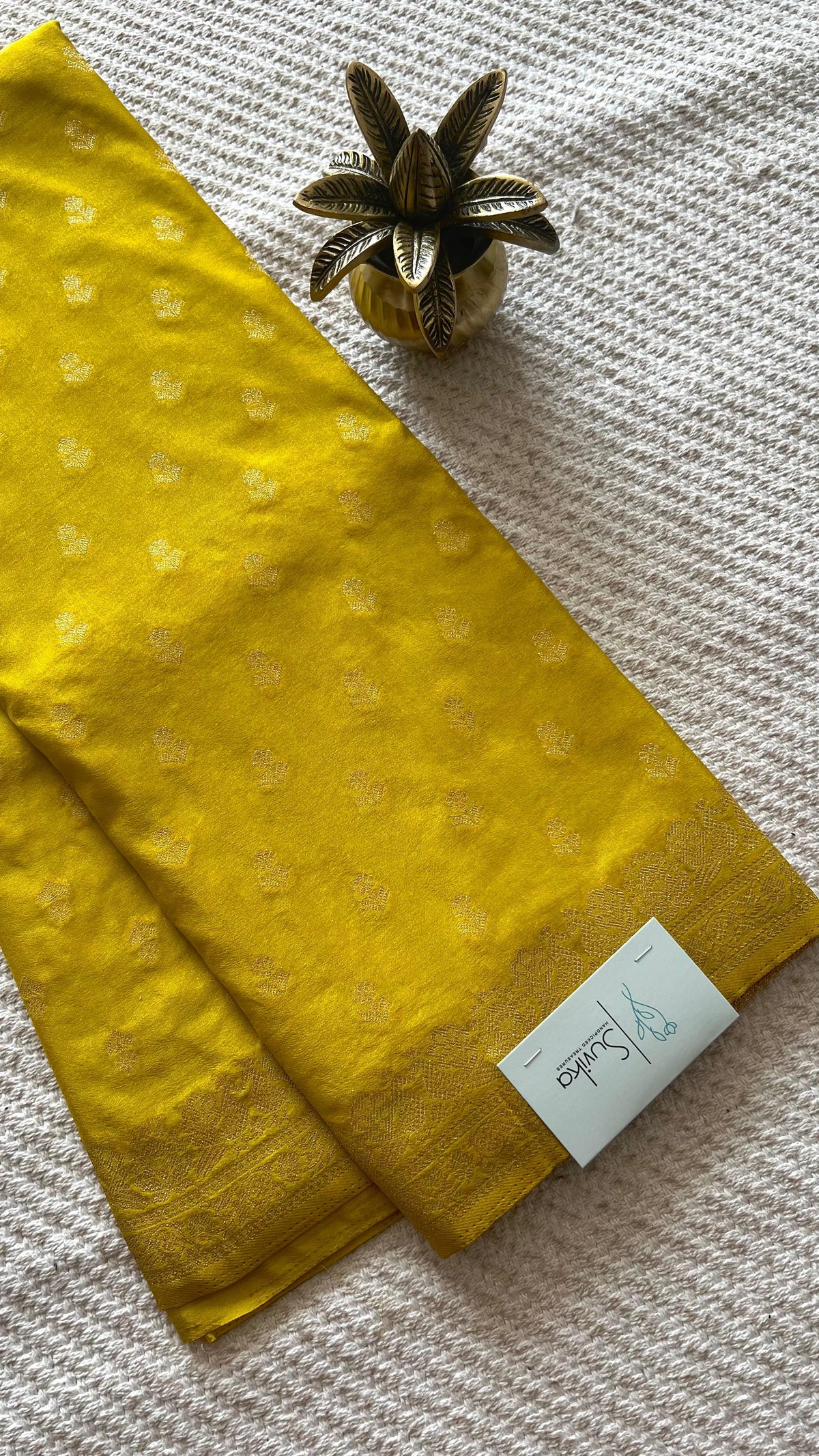 SUV3922-YELLOW