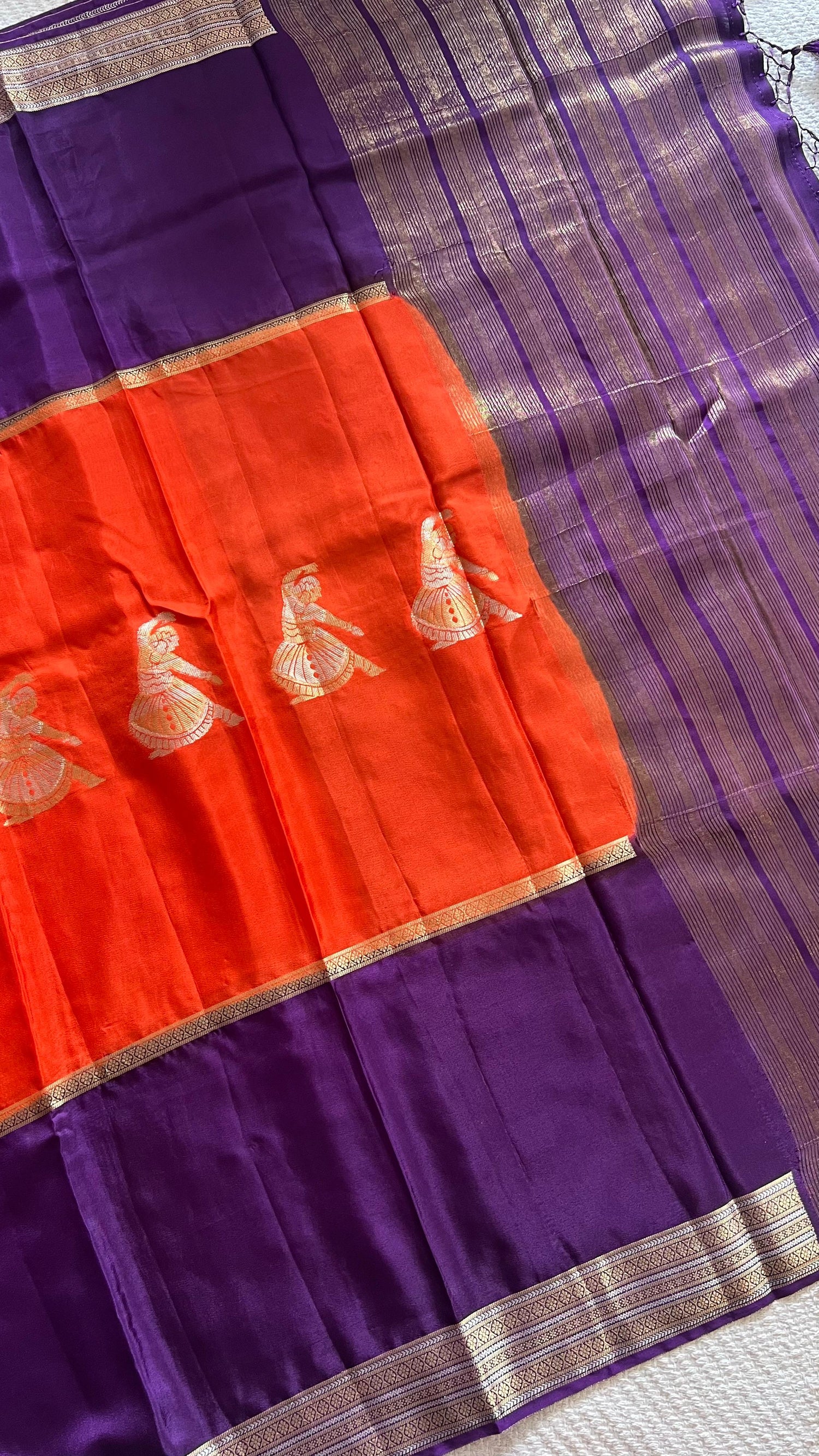 SUV4005-ORANGE WITH PURPLE