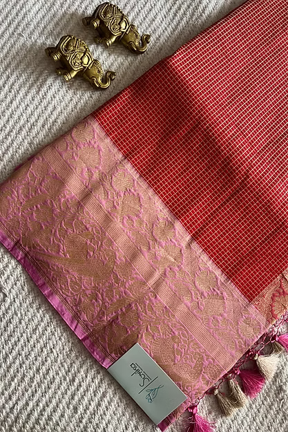 SUV3559 -RED WITH PINK