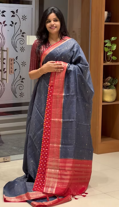 SUV3337- NAVYBLUE WITH RED